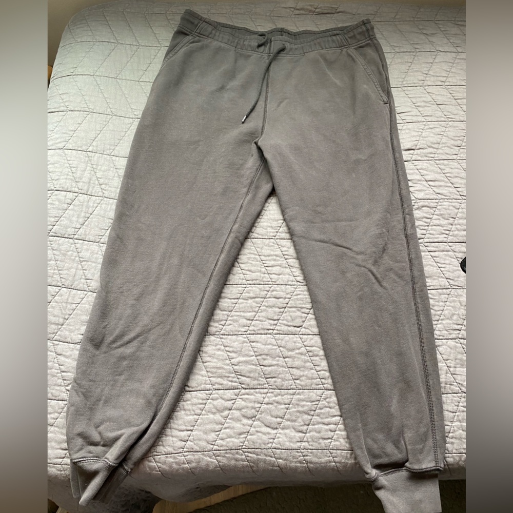 French Terry. Grey/Brown Joggers. Men’s large.